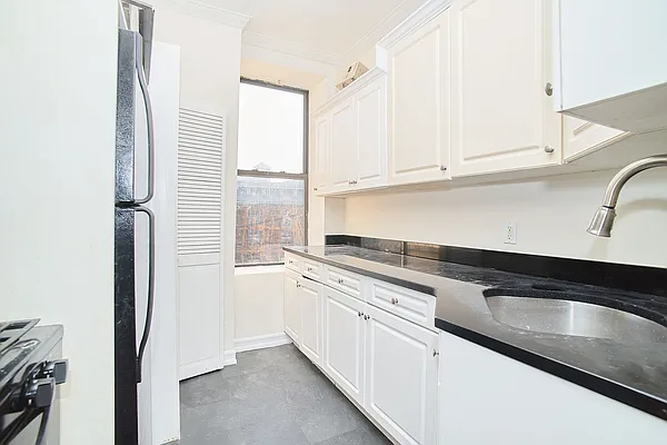 Rented by Living New York | media 10