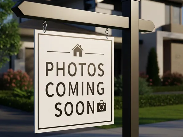 13 Bridlewood Ct, Owings Mills, MD 21117