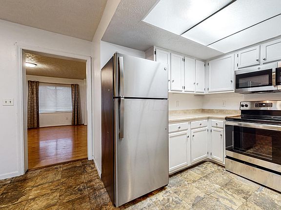 2nd image of 5232 Greensedge Way