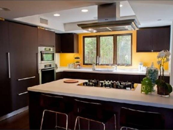 Interior (Kitchen)