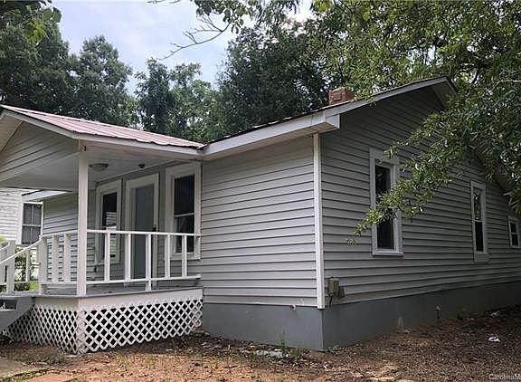 4th image of 811 Newbern Ave
