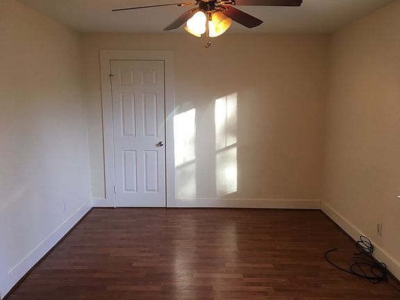 2nd image of 3219 Avenue G