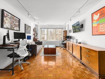 305 E 24th St APT 10K, New York, NY, 10010