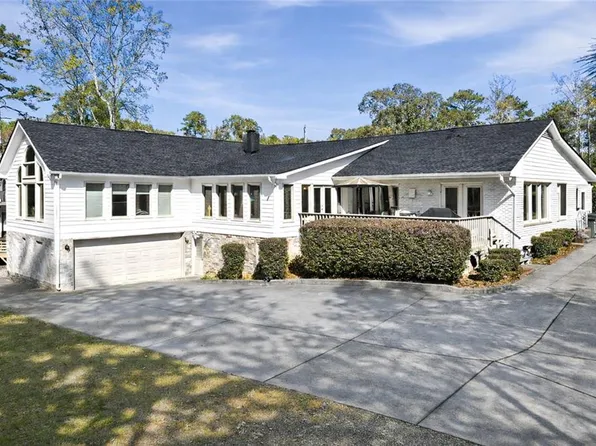 6558 Lanier Islands Pkwy, Buford, GA 30518