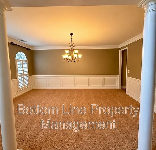 8045 Talcott Dr — Photo 24