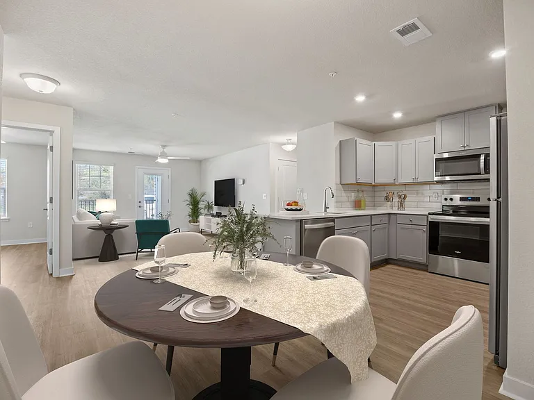 Harbor Village Apartments — Photo 66