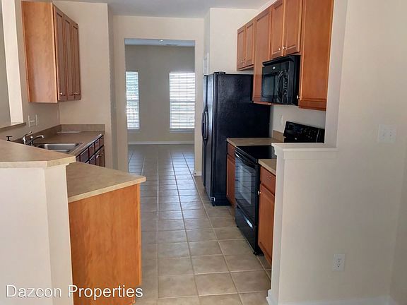 4th image of 117 Beverly Chase Ln