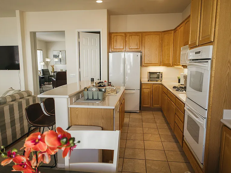 1634 Ivy Ct — Photo 27
