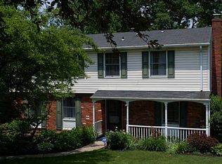 1415 Old Meadow Rd, Pittsburgh, PA 15241