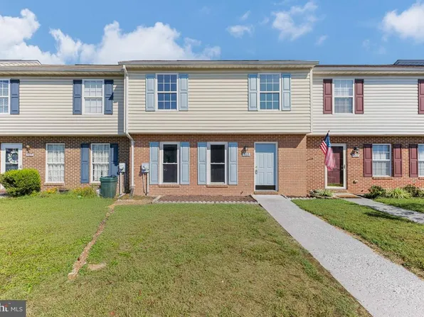 505 Emily Ln, Winchester, VA 22602