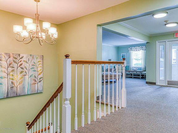 4th image of 66 Whitefield Ave #214