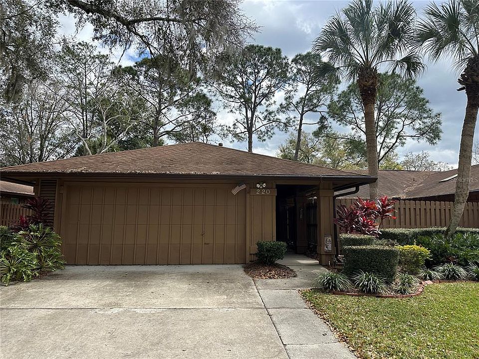 1st image of 220 HERON BAY CIRCLE