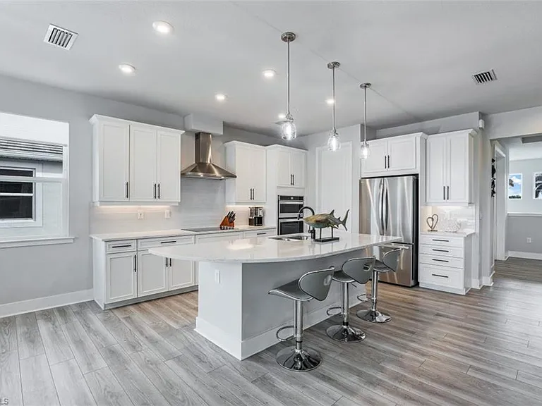 4705 Arboretum Cir #203 — Photo 6