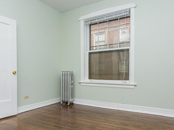 5th image of 6216 S Eberhart Ave #3
