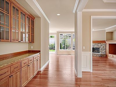 5th image of 21053 SE 20th St