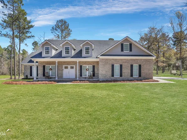 621 Twin Oaks Rd, Sylvania, GA 30467