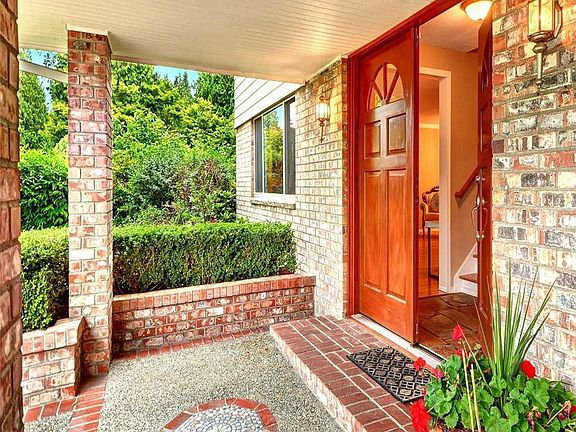 2nd image of 6432 129th Pl SE