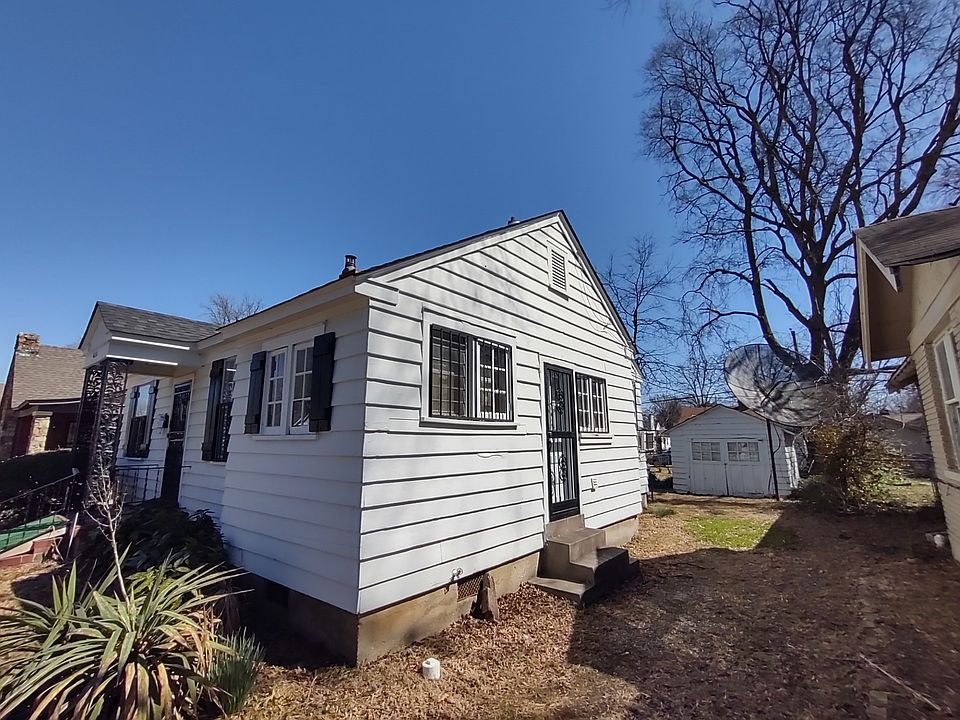 1st image of 632 Spring St