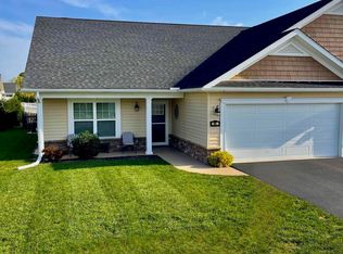 114 Saffron Ter, Falling Waters, WV 25419