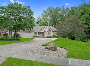 482 Roberson Blvd, Mooresville, IN