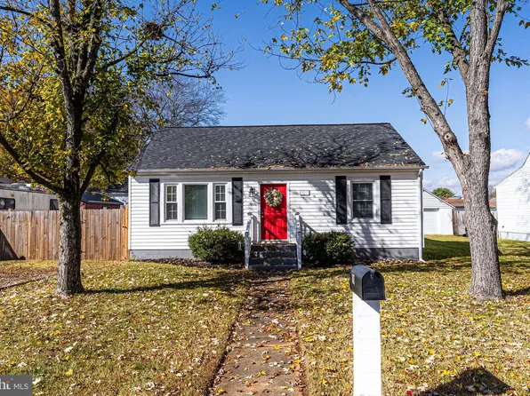 107 Hamilton St, Fredericksburg, VA 22408