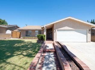 1143 Aspen St, Corona, CA 92879