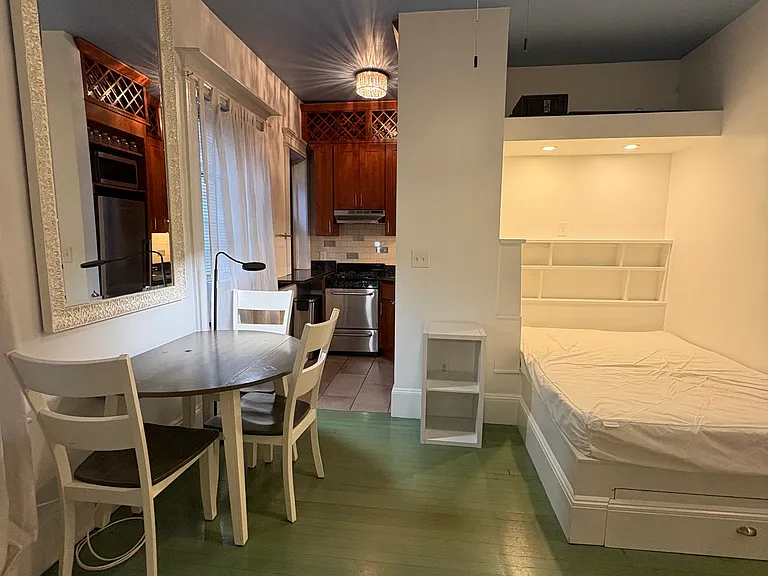 39 Hemenway St #3 — Photo 3