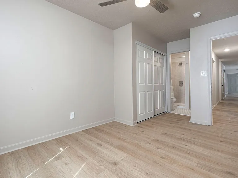 1238 S Preston St — Photo 16