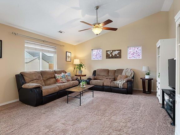 4th image of 6115 Washougal Ln
