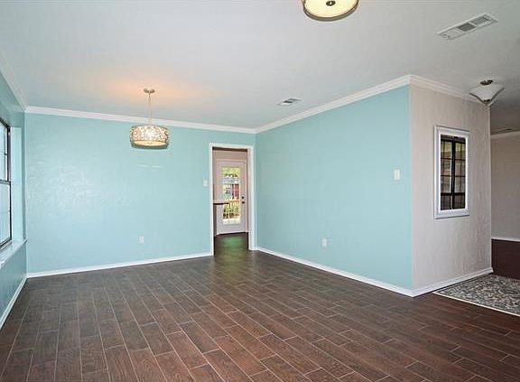 5th image of 109 W Hilo Ct