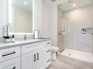 1321 Alpha St #2201, West Palm Beach, FL 33401