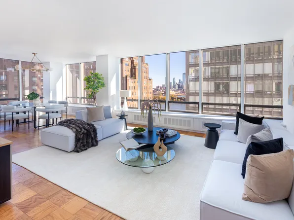 860 United Nations Plaza image 1 of 18