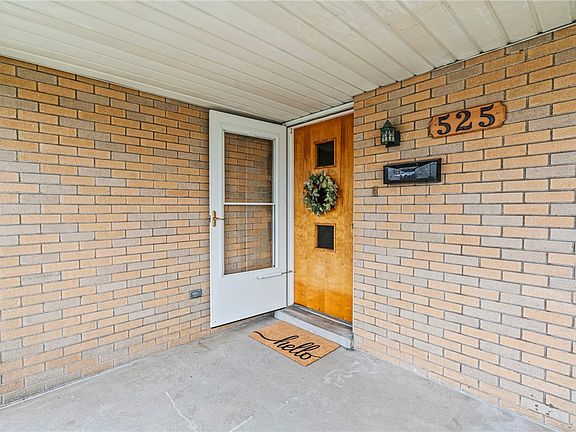 2nd image of 525 Giffin Ave