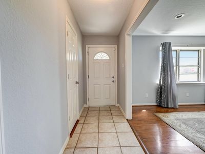 2001 Willow Wisp Dr, Seabrook, TX, 77586