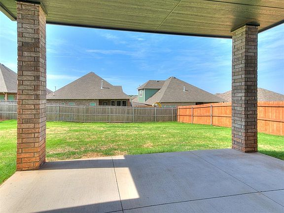 4th image of 9348 SW 43rd St