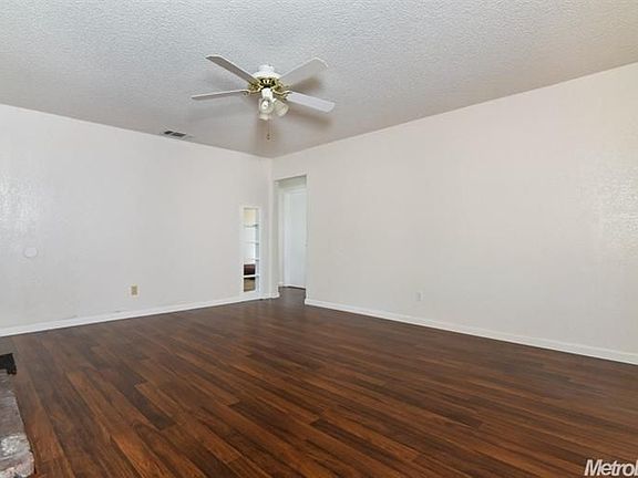 4th image of 3936 Don Julio Blvd
