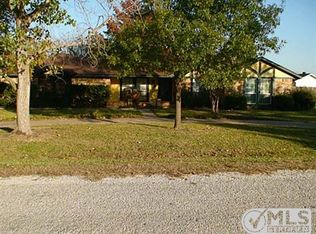 210 Prairie Creek Rd, Red Oak, TX 75154