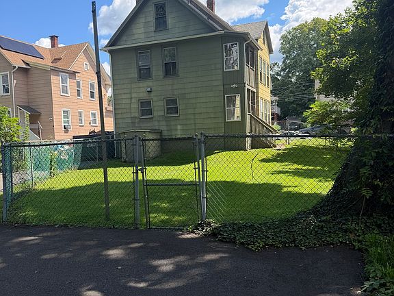 4th image of 66 Newton Street