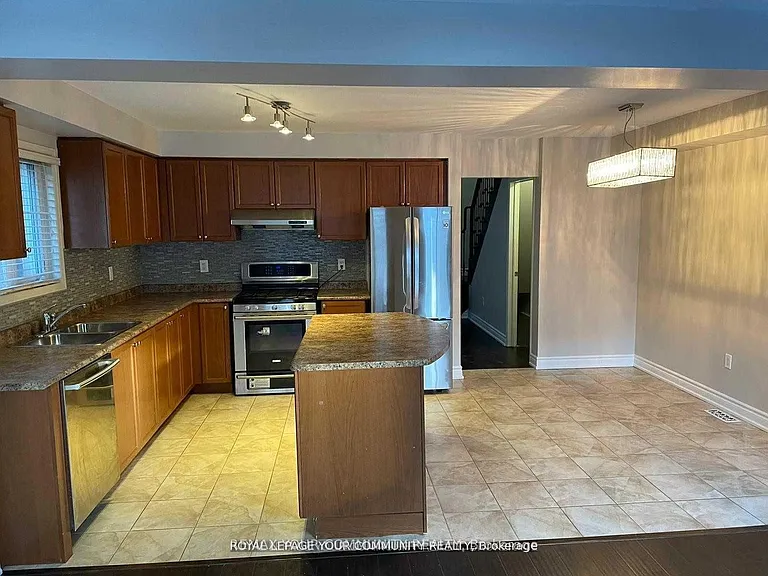 122 Russel Dr — Photo 6