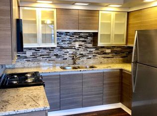 8136 S Kedzie Ave #101, Chicago, IL 60652