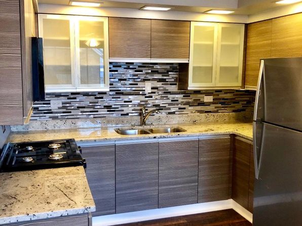 8136 S Kedzie Ave #101