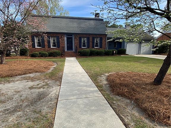 2nd image of 206 W 32nd St