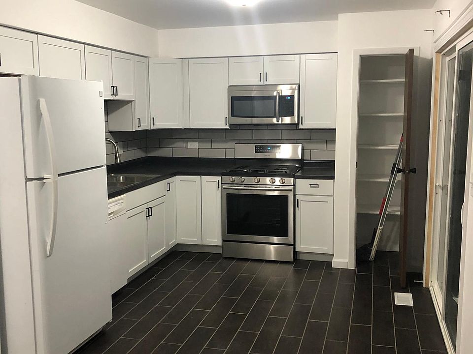 1st image of 4114 Brentwood Ln