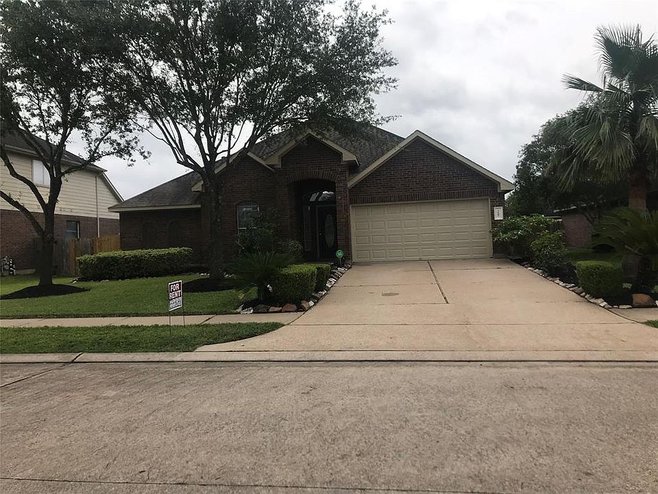 1st image of 3607 Canterbury Park Dr