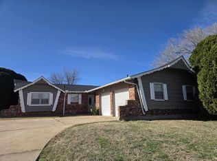 1019 SE 40th St, Lawton, OK 73501