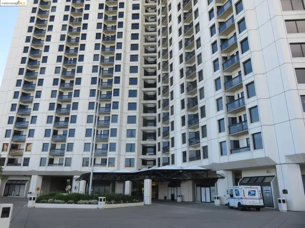 6363 Christie Ave APT 1221, Emeryville, CA 94608