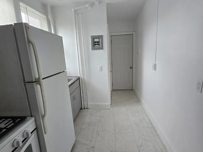60 Academy St #5 — Photo 11