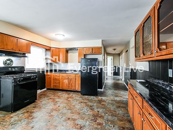 5th image of 12250 Rollingsford Dr