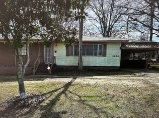 3006 Oak Forest Dr, Jackson, MS 39212