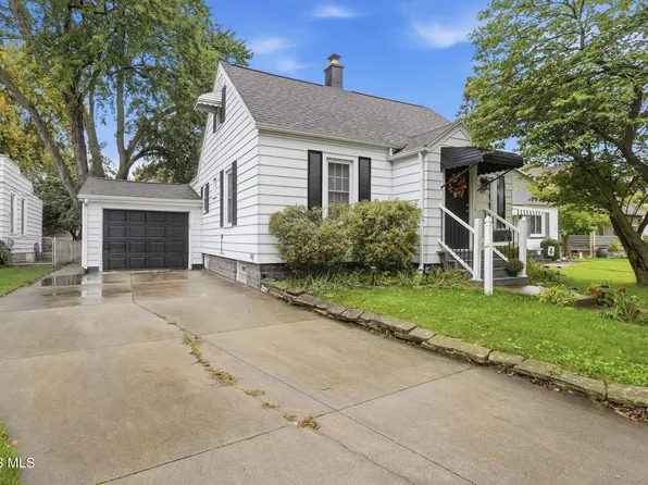 405 W Wayne St, Maumee, OH 43537